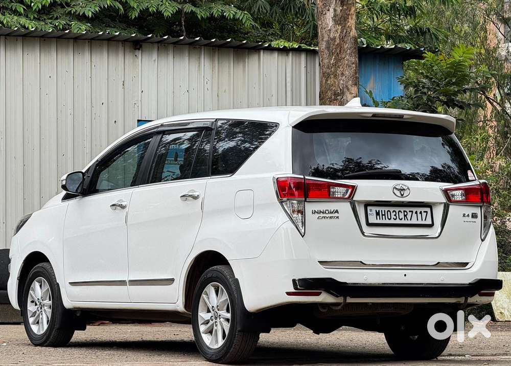 Toyota Innova Crysta 2.4 G Mt, 2017, Diesel