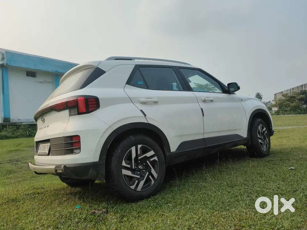 Hyundai Venue Life Time Tax