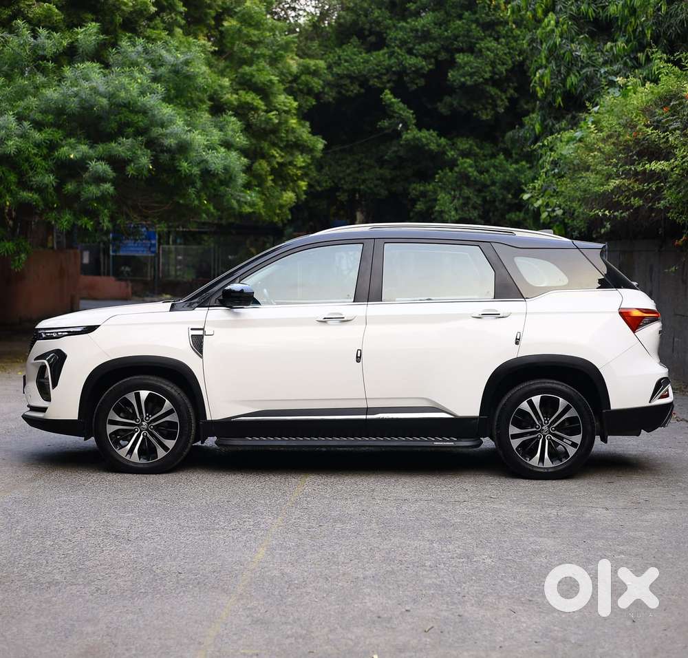 Mg Hector Plus Sharp Pro 1.5 Turbo Petrol 6 Str Dual Tone, 2023, Pet..