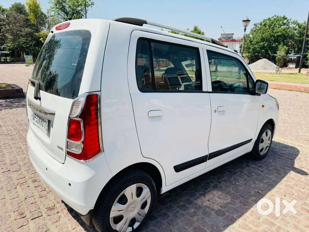 Maruti Suzuki Wagon R Vxi 1.0, 2018, Petrol
