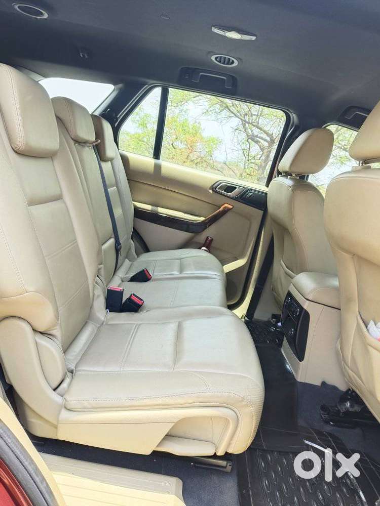 Ford Endeavour 2.2 Titanium At 4x2, 2016, Diesel