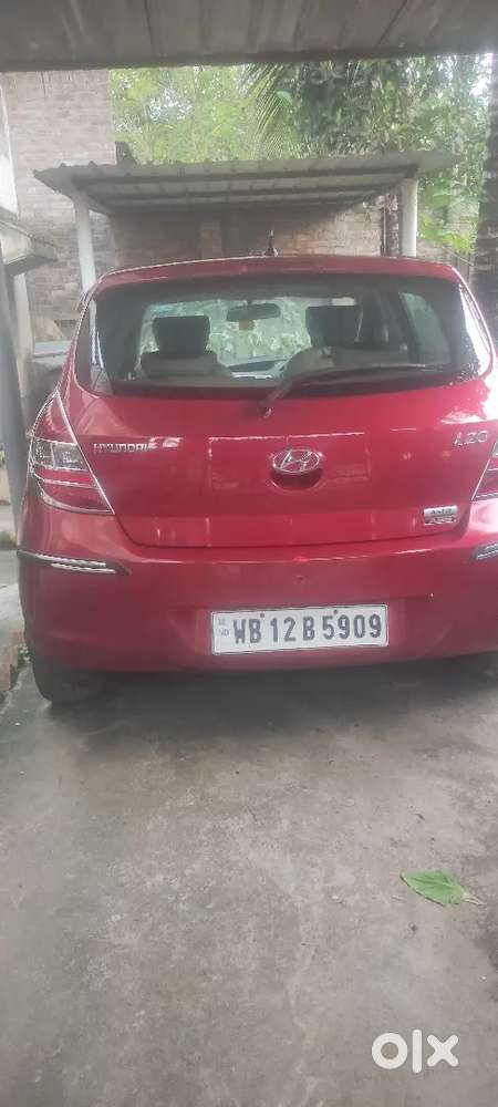 Hyundai I20 Petrol Asta 2010 Car Top Model,
