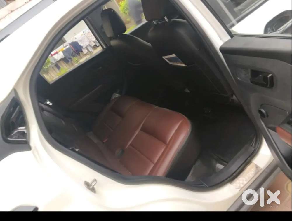Tata Punch 1.2 Revotron Petrol Manual 2024