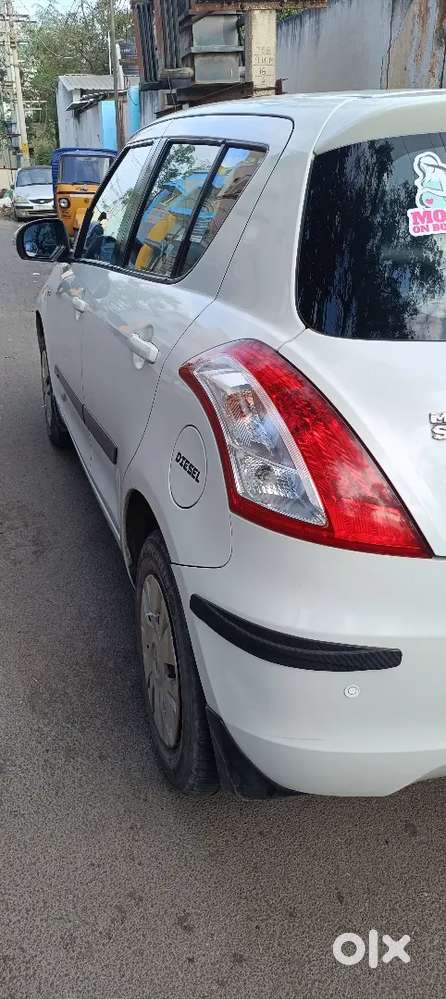 Maruti Suzuki Swift 2013 Diesel Well Maintained