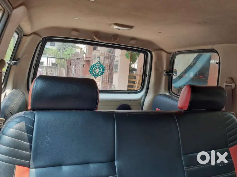 Chevrolet Tavera Neo 2012