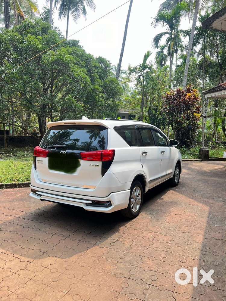 Toyota Innova Crysta 2017 Diesel Good Condition