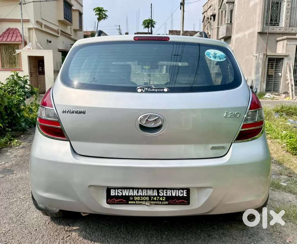Hyundai I20 Sportz 1.2 Bs-iv, 2011, Petrol
