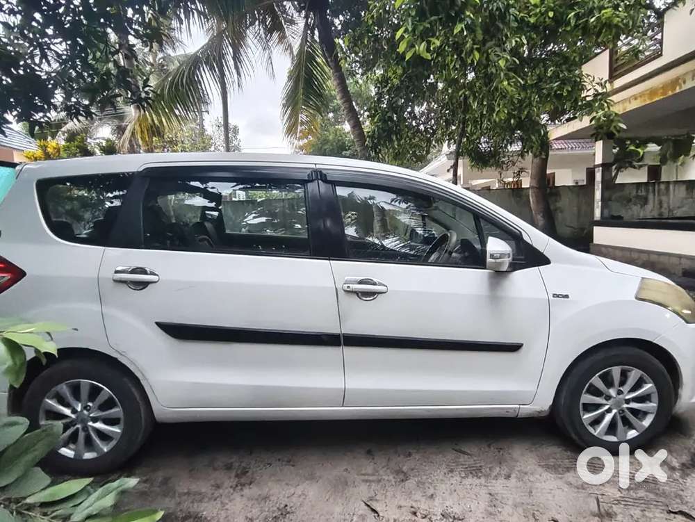 Maruti Suzuki Ertiga 2015