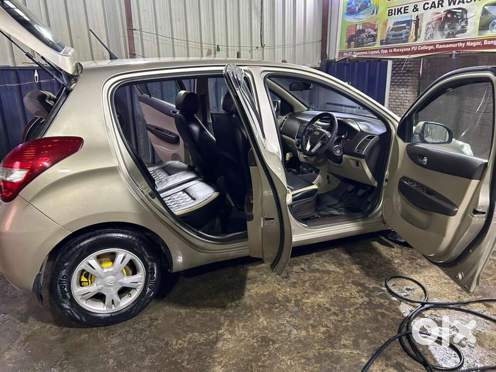 Hyundai Diesel Car 2011 Well Maintained