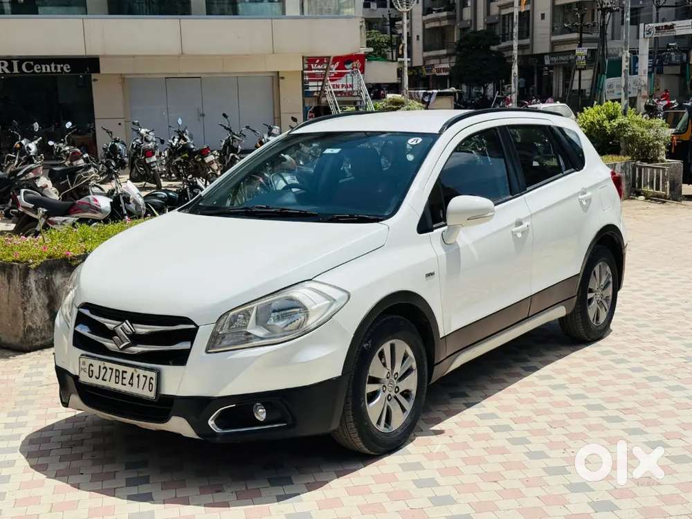 Maruti Suzuki S-cross 2016 Variant