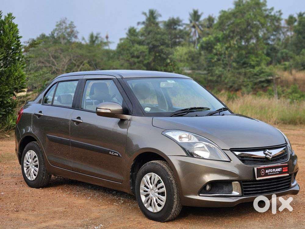 Maruti Suzuki Swift Dzire Amt Vxi, 2016, Petrol
