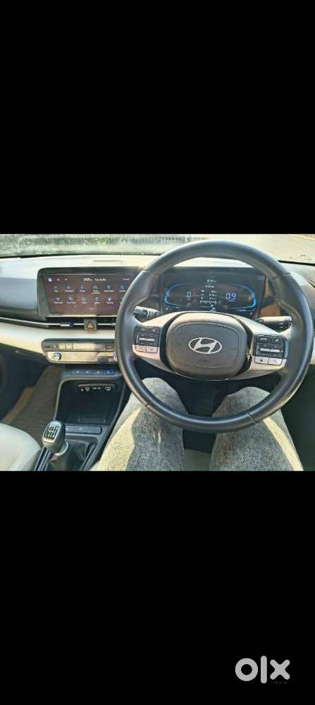 Hyundai Verna 1.5 Sx (o) Turbo Petrol Mt, 2023, Petrol