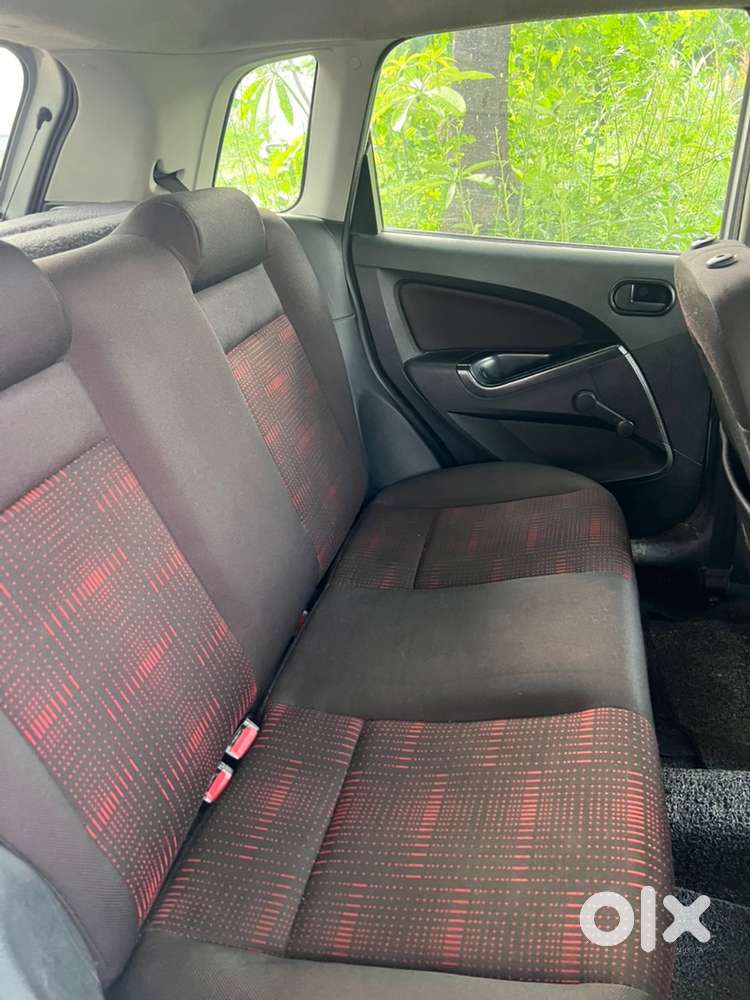 Ford Figo 2011 Diesel 76000 Km Driven