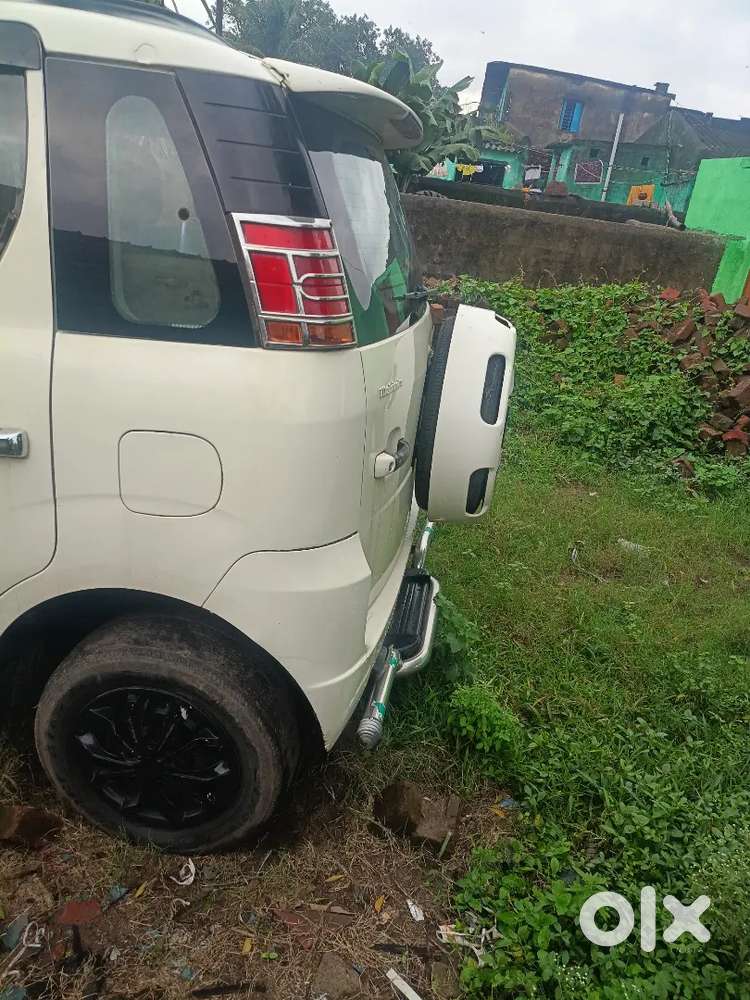 Mahindra Quanto 1.5 C6 2013