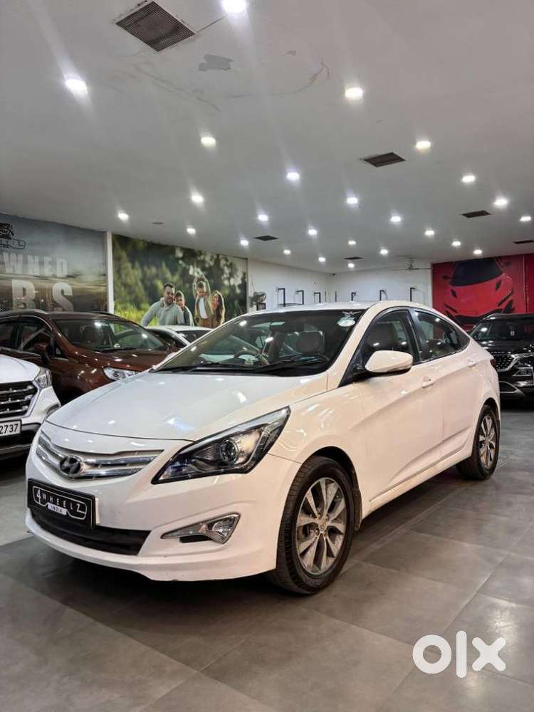 Hyundai Verna 1.6 Vtvt Sx, 2017, Petrol