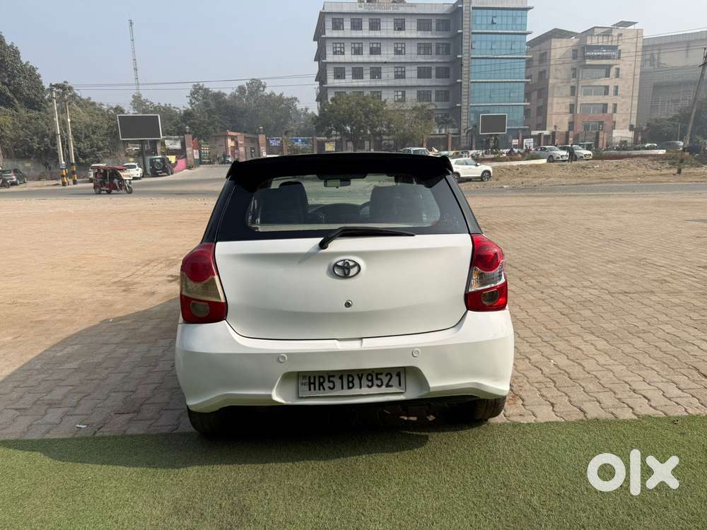 Toyota Etios Liva 1.2 V, 2019, Petrol