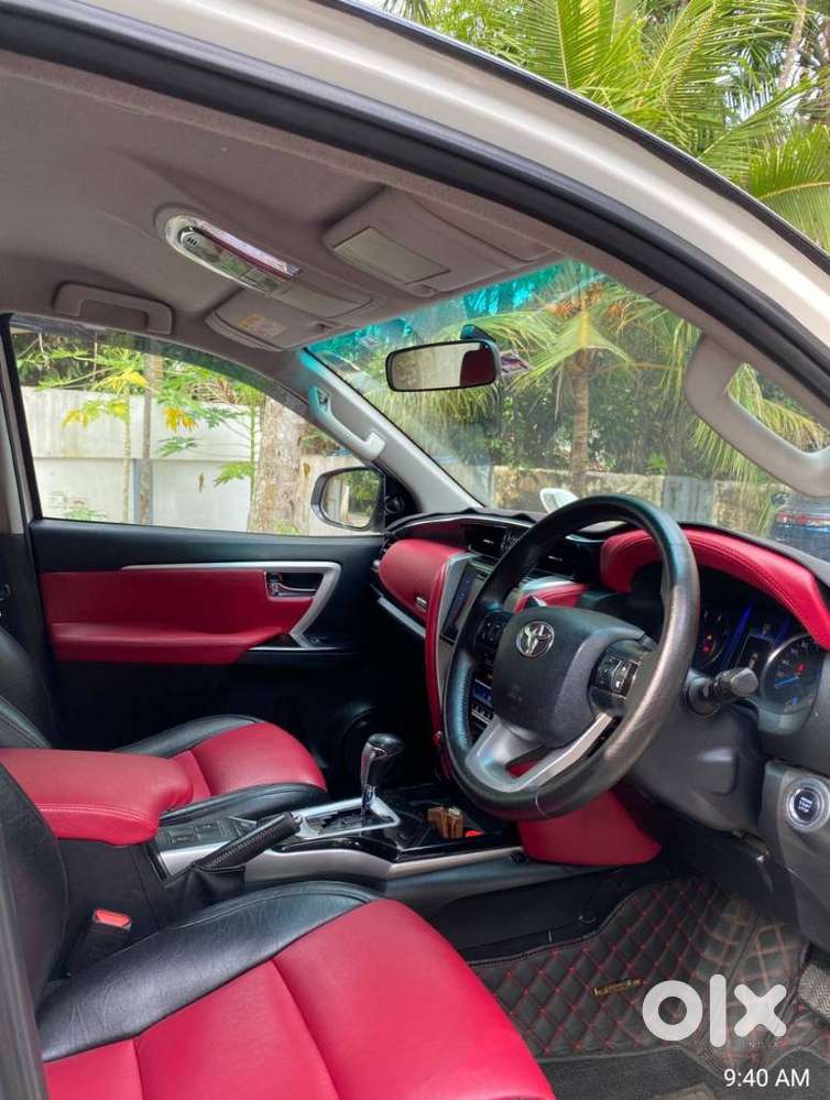 Toyota Fortuner Legender, 2017, Diesel