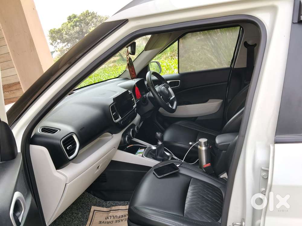 Hyundai Venue 2022 Manual Petrol
