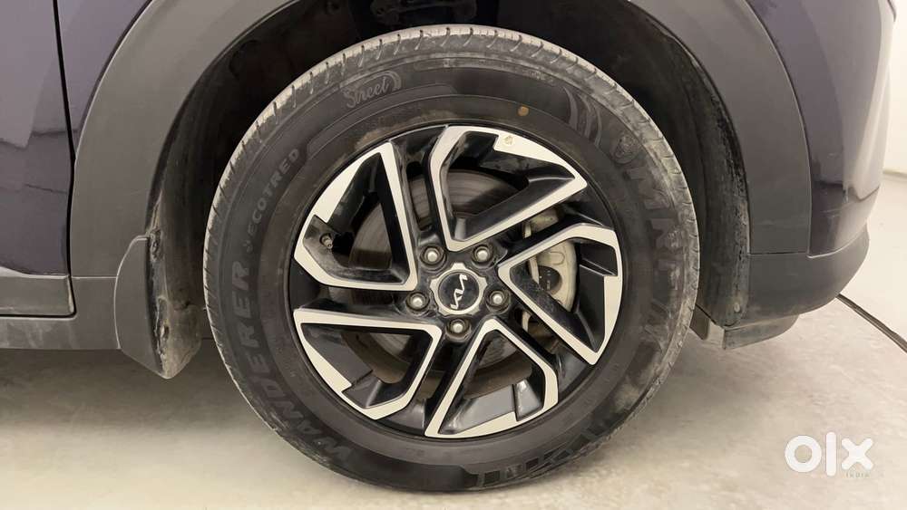 Kia Carens 1.5 Luxury Plus Diesel At 6 Str, 2023, Diesel