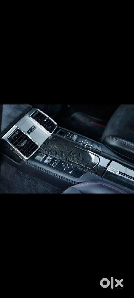 Porsche Panamera Gts
