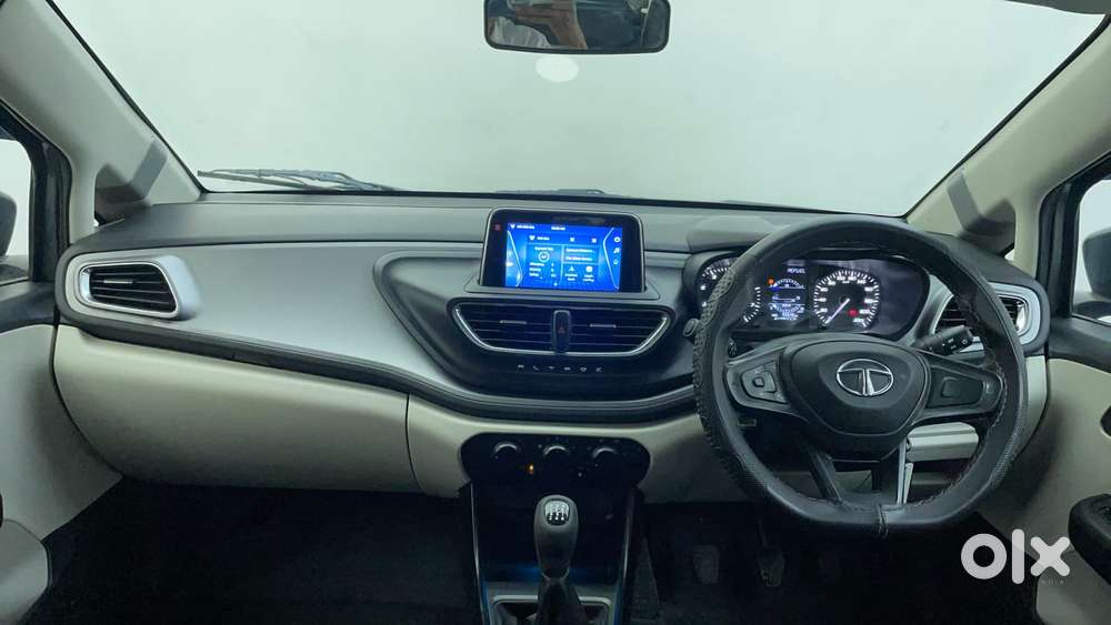 Tata Altroz 1.2 Xm Plus, 2021, Petrol