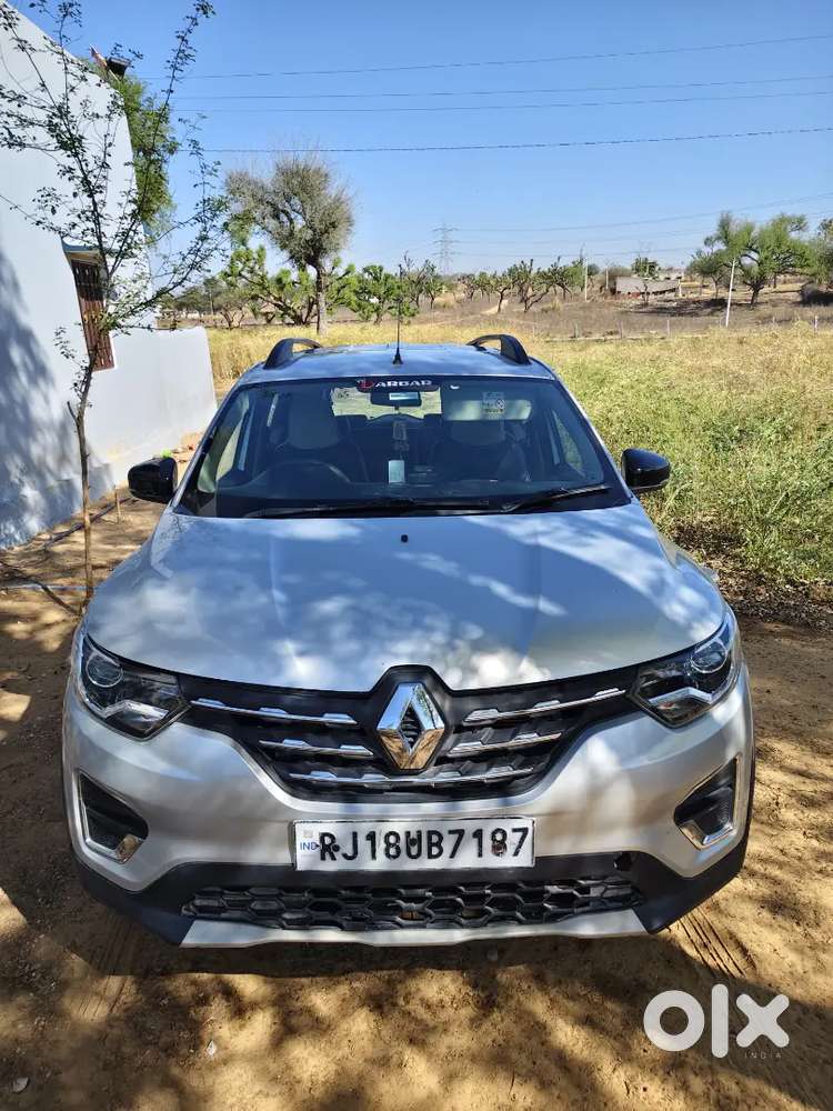Renault Triber 2022 Petrol Well Maintained