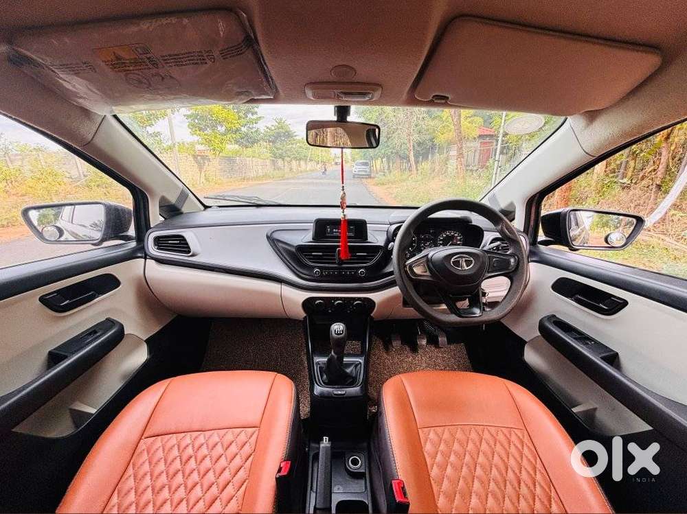 Tata Altroz Xe Petrol, 2021, Petrol