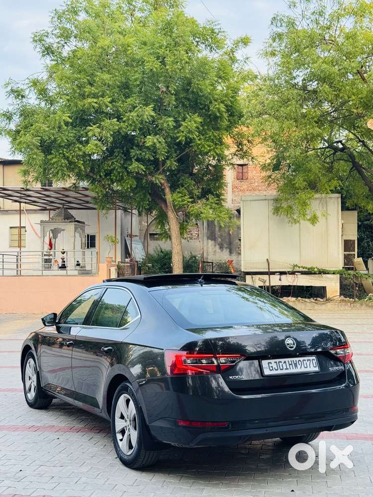 Skoda Superb Style 2.0 Tdi At, 2018, Diesel