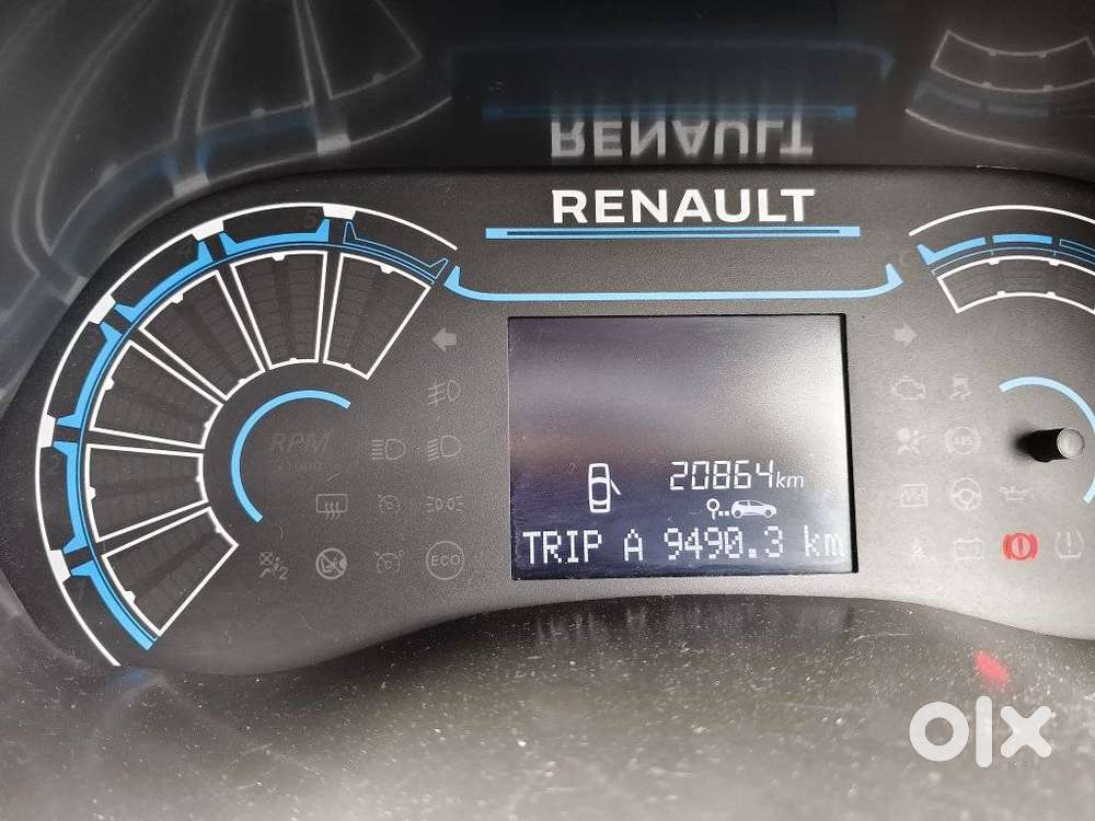 Renault Triber Rxt, 2022, Petrol