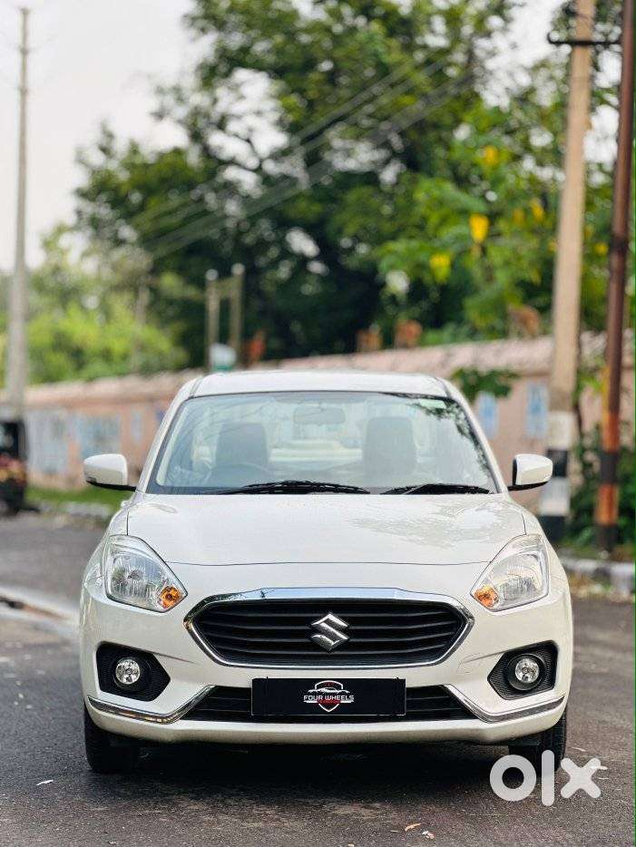 Maruti Suzuki Swift Dzire 1.2 Vxi Bsiv, 2018, Petrol