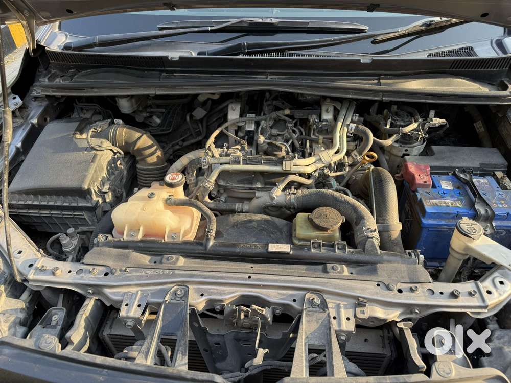 Toyota Innova Crysta