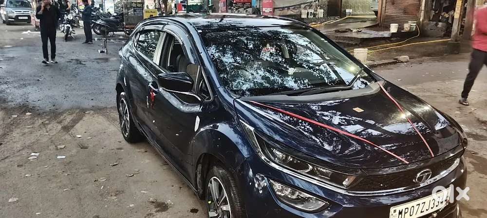 Tata Altroz Xz Plus 2023 Manual Petrol