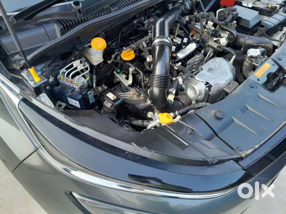 Tata Altroz Xz I-turbo With 25000 Running