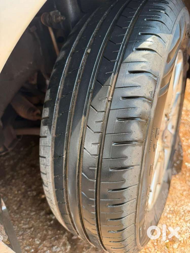 Ford Ecosport 2014 Petrol 130000 Km Driven