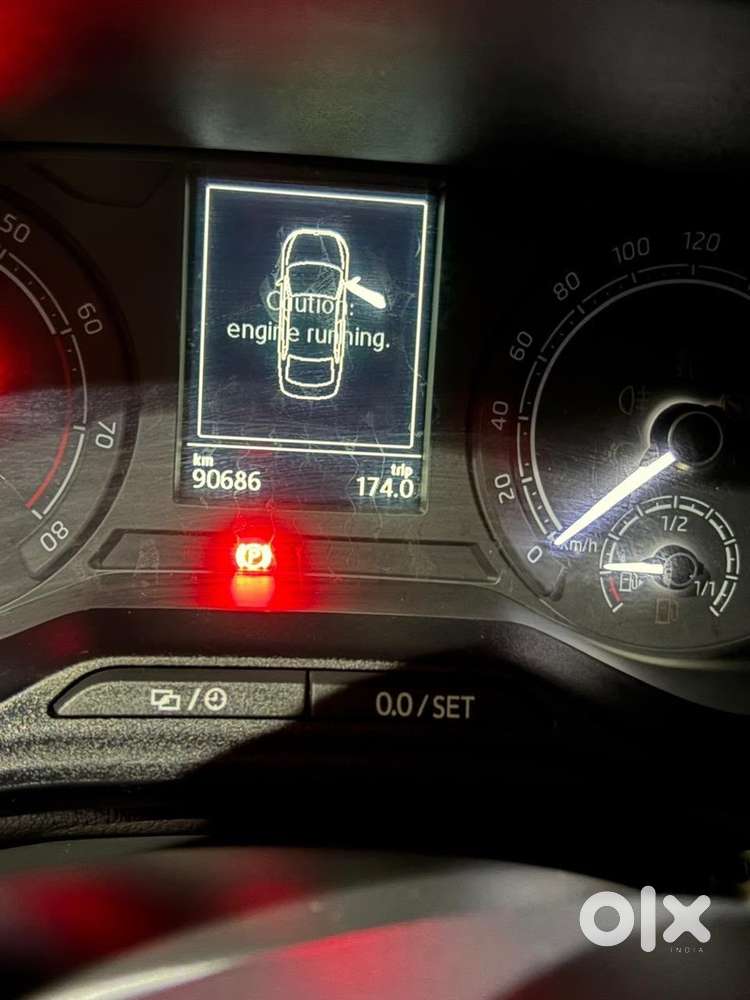 Skoda Slavia Petrol 2024