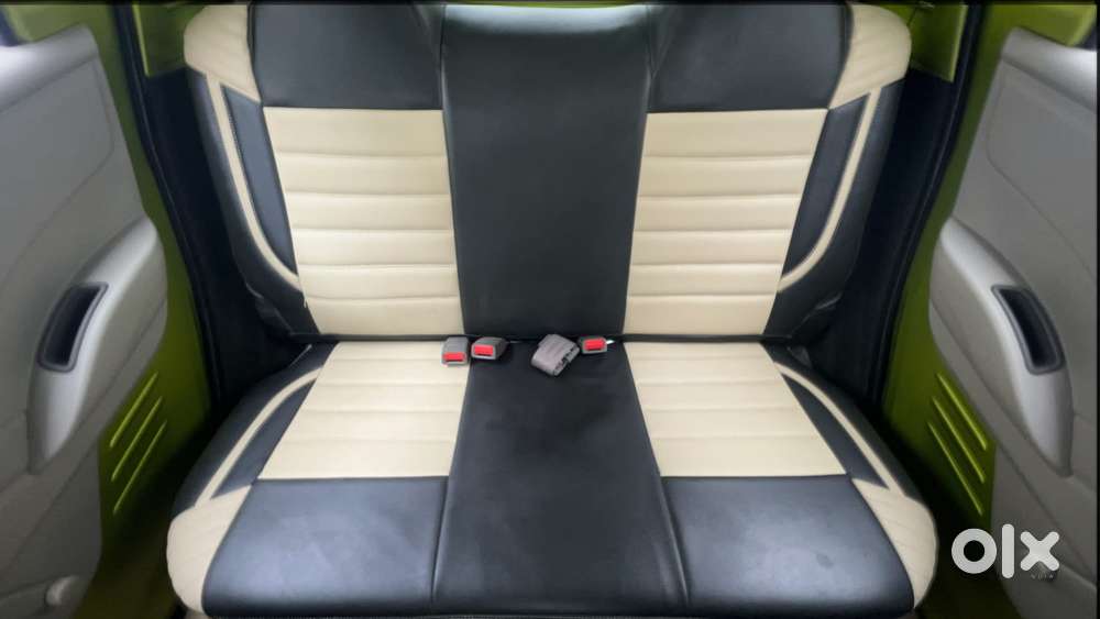 Datsun Redigo T Option, 2016, Petrol