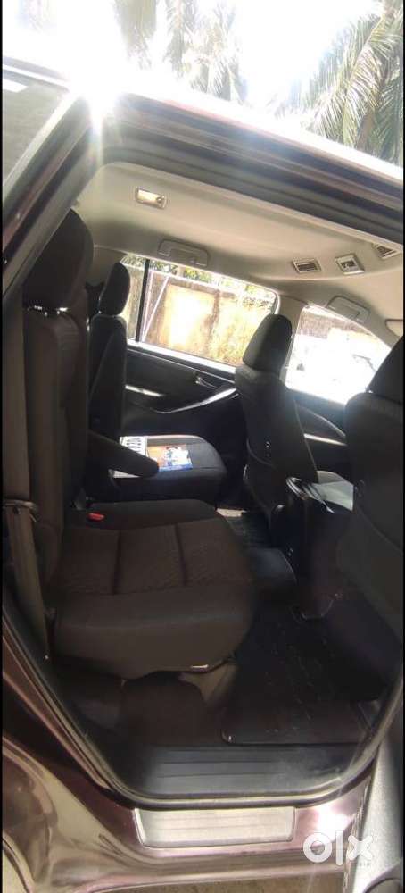 Toyota Innova Crysta 2.4 G Mt, 2021, Diesel