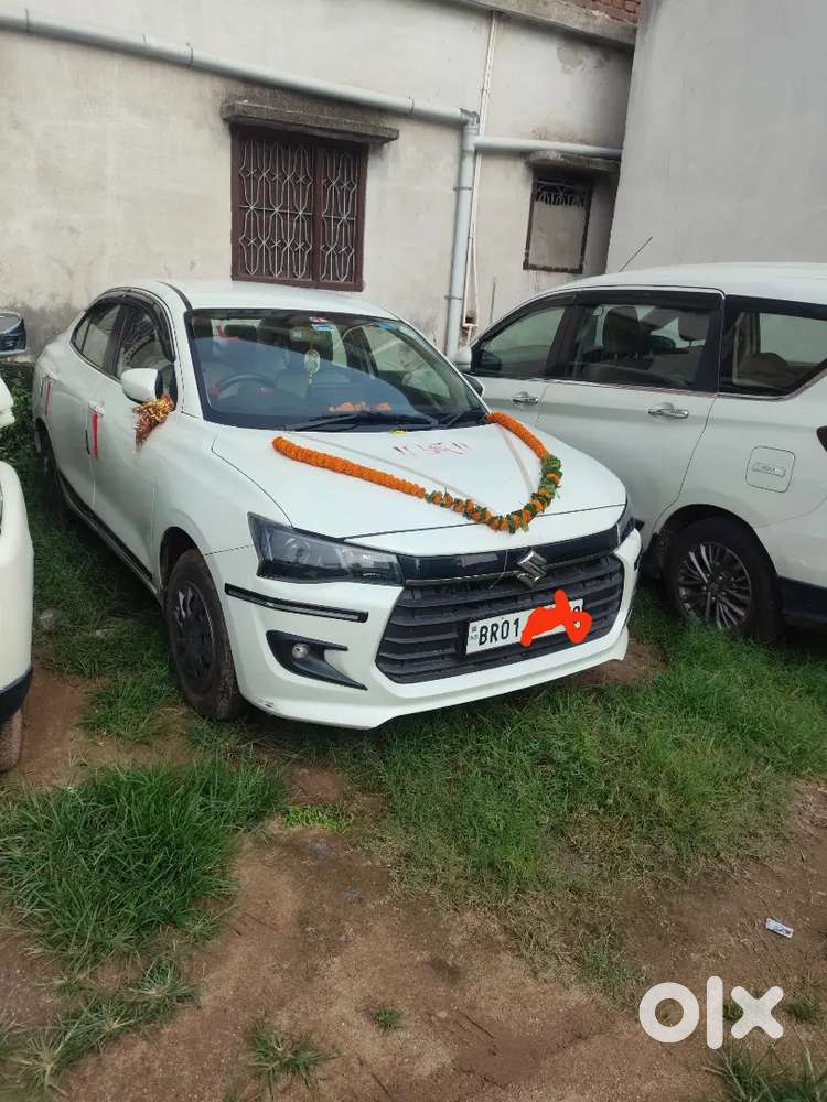 New Dezire White Cng