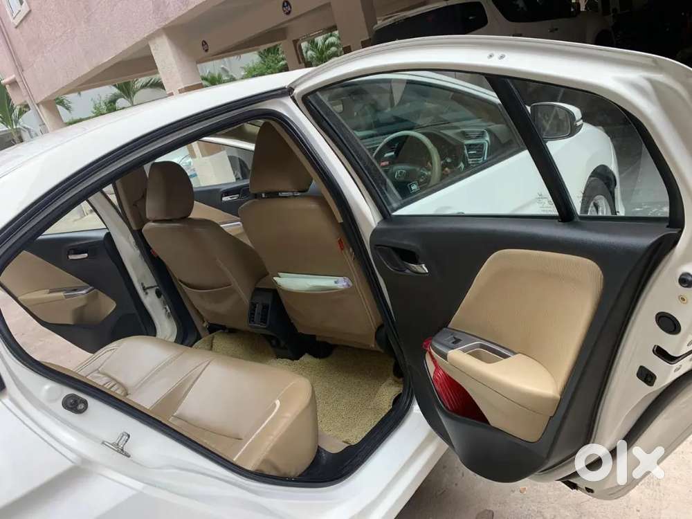 Honda City 1.5 V Mt Bs Iv