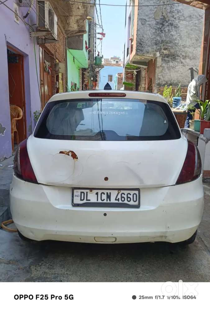 Maruti Suzuki Swift 2012 Cng & Hybrids Good Condition