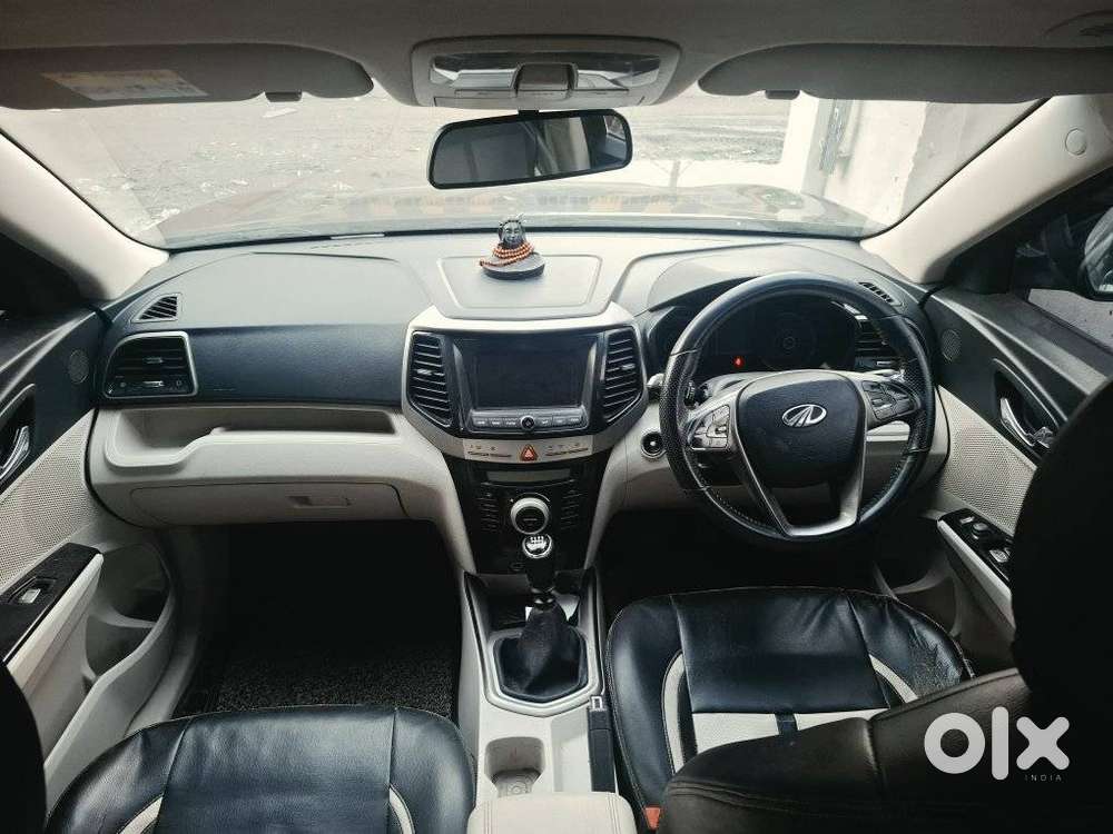 Mahindra Xuv300 W8, 2021, Petrol