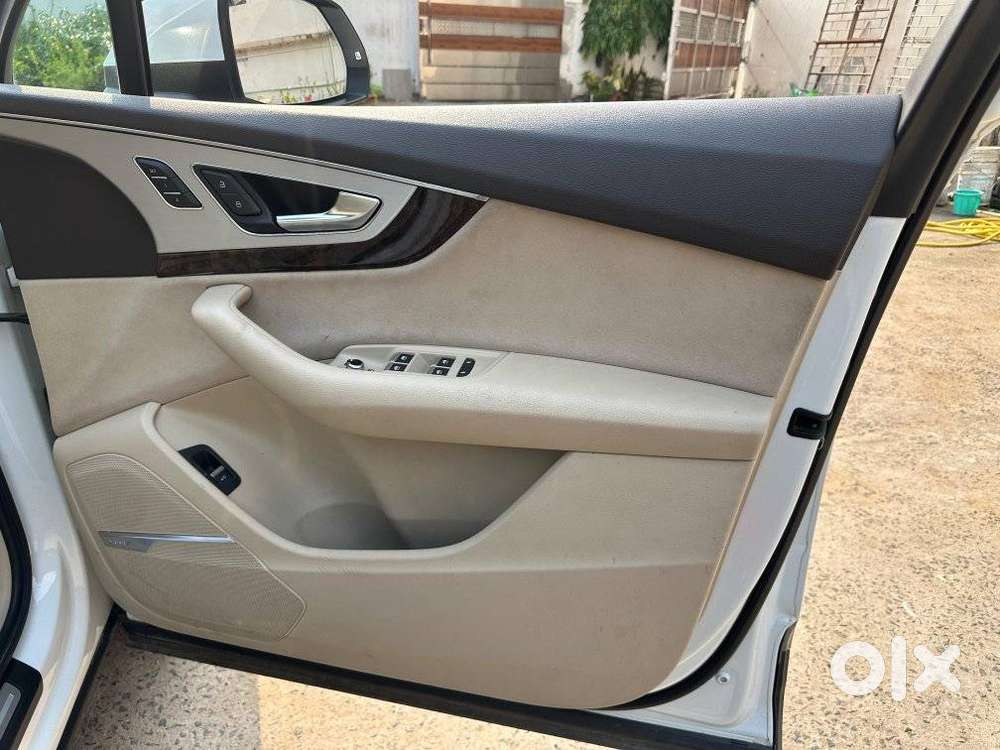 Audi Q7 45 Tdi Premium With Sunroof, 2016, Diesel