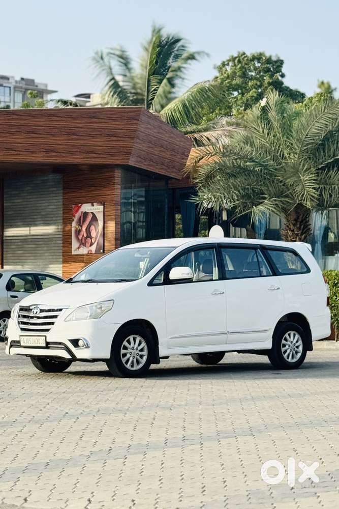 Toyota Innova 2.5 V 8 Str, 2014, Diesel