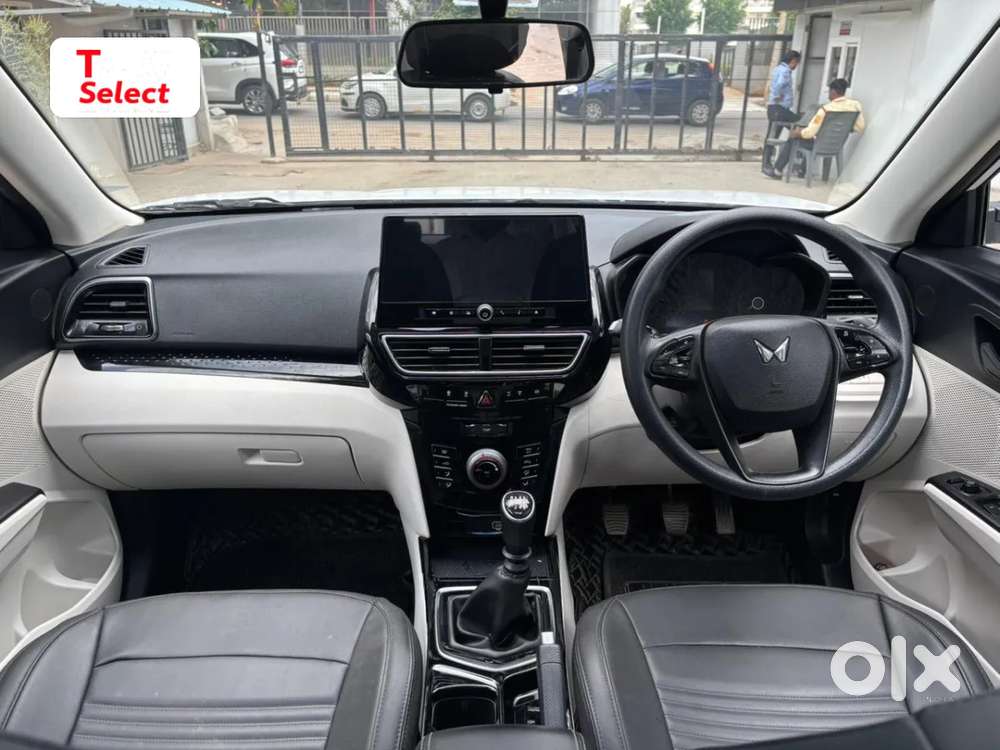 Mahindra Xuv 3xo Mx3 Pro 1.2 Petrol, 2025, Petrol