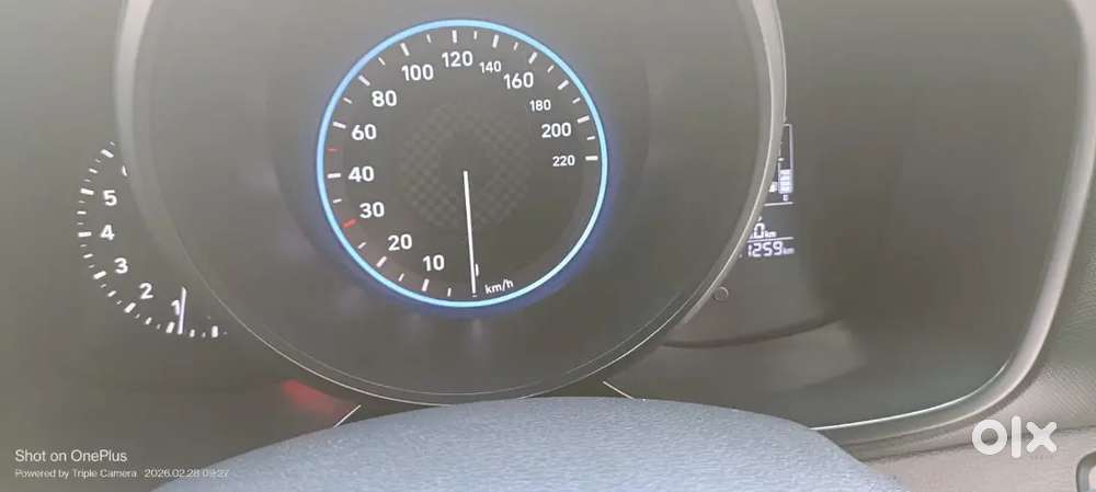 Hyundai Venue 2022 Petrol 11000 Km Driven