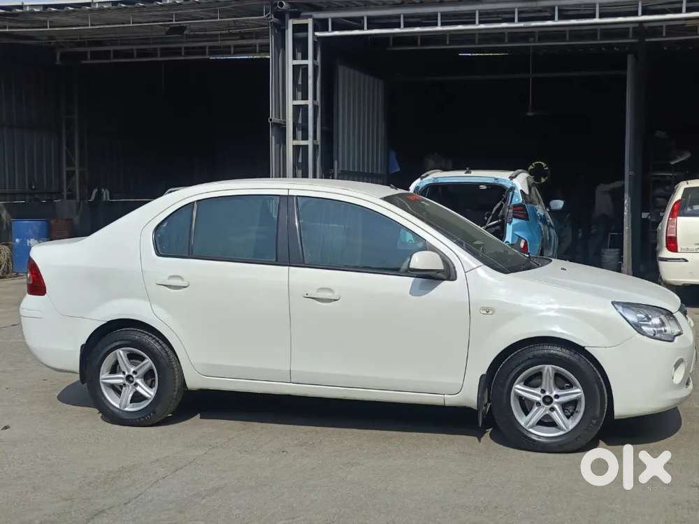 New Button Tyre Mackwheel