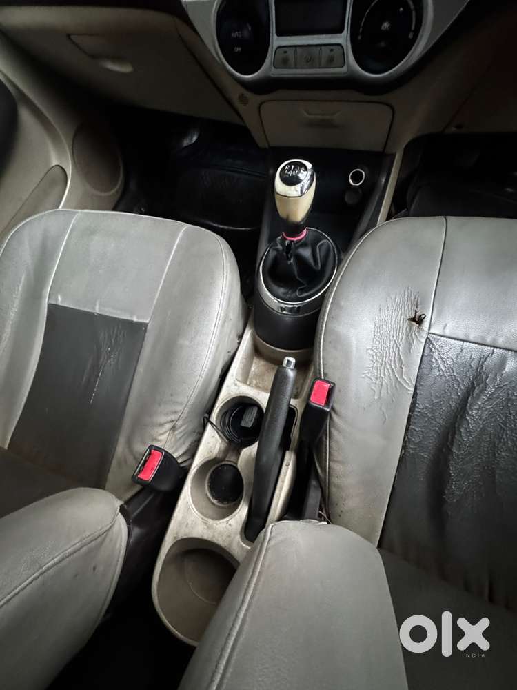 Hyundai I20 Sportz 2011