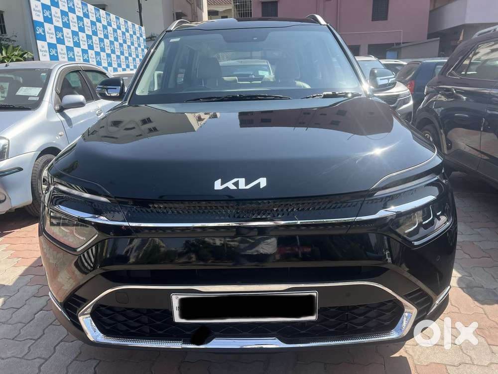 Kia Carens 1.4 Luxury Plus Dct 7 Str, 2022, Petrol