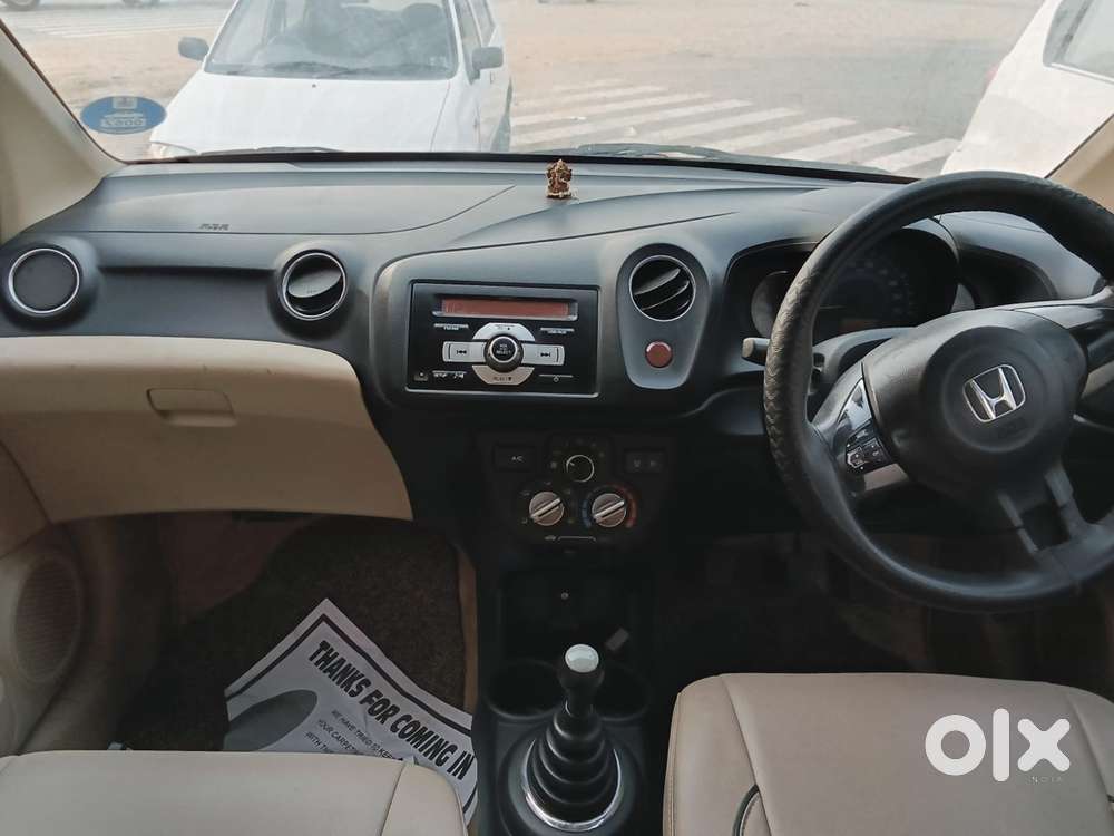 Honda Brio Vx Mt, 2016, Petrol