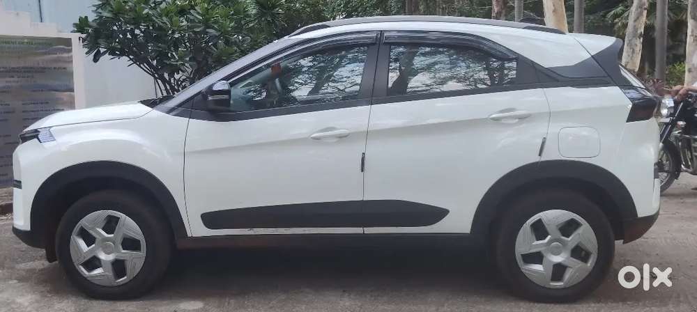 Tata Nexon Cng And Petrol 2026 Variant